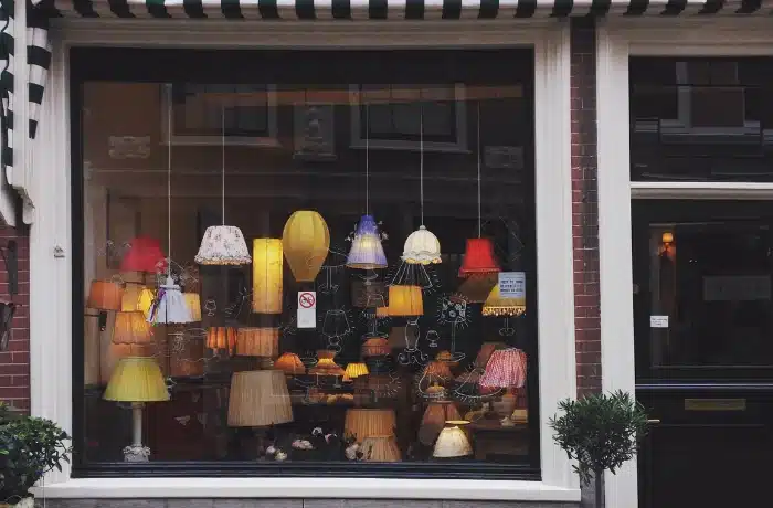Vitrine d'un magasin.